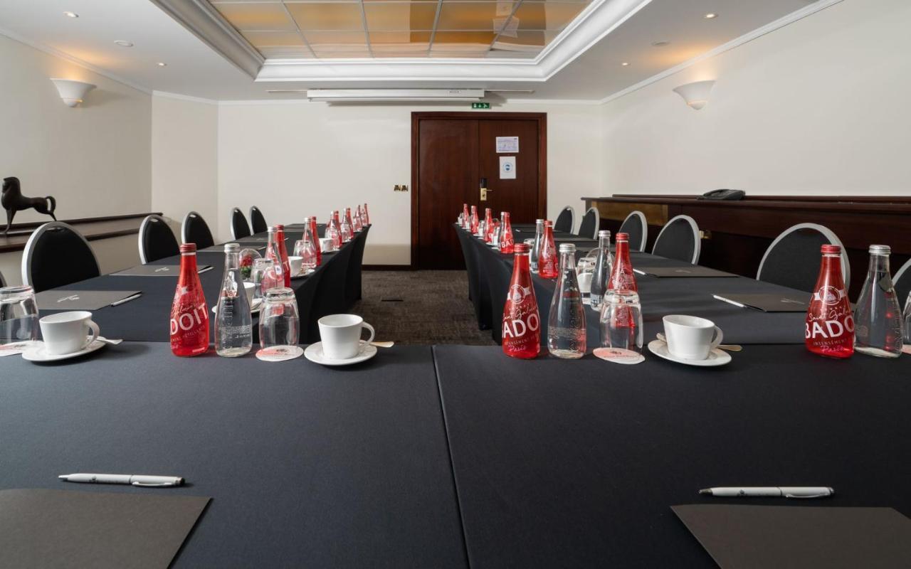 Hotel Pont Royal Paris Luaran gambar The meeting room