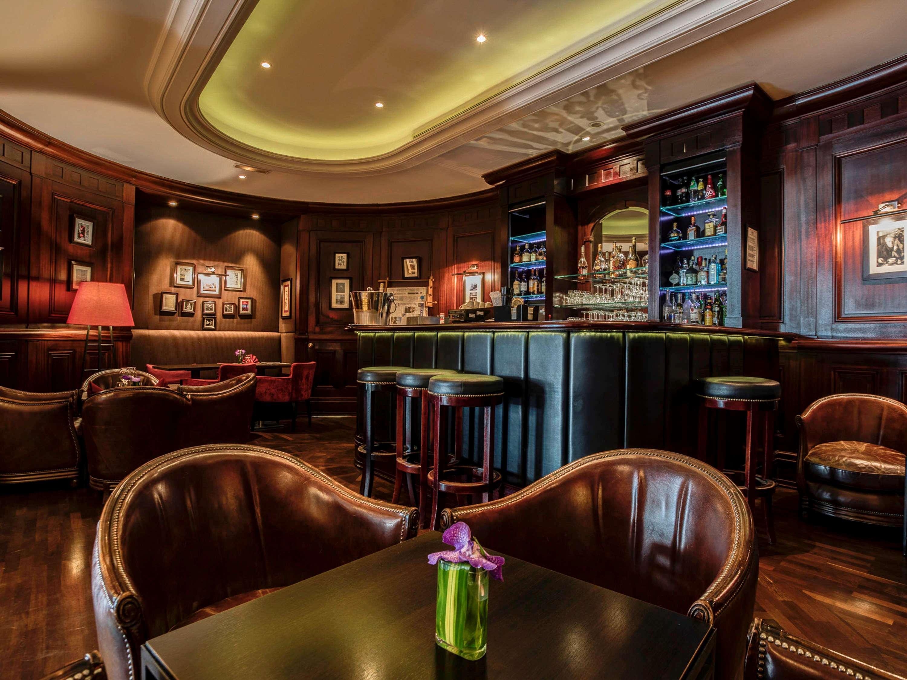 Hotel Pont Royal Paris Luaran gambar The Bar