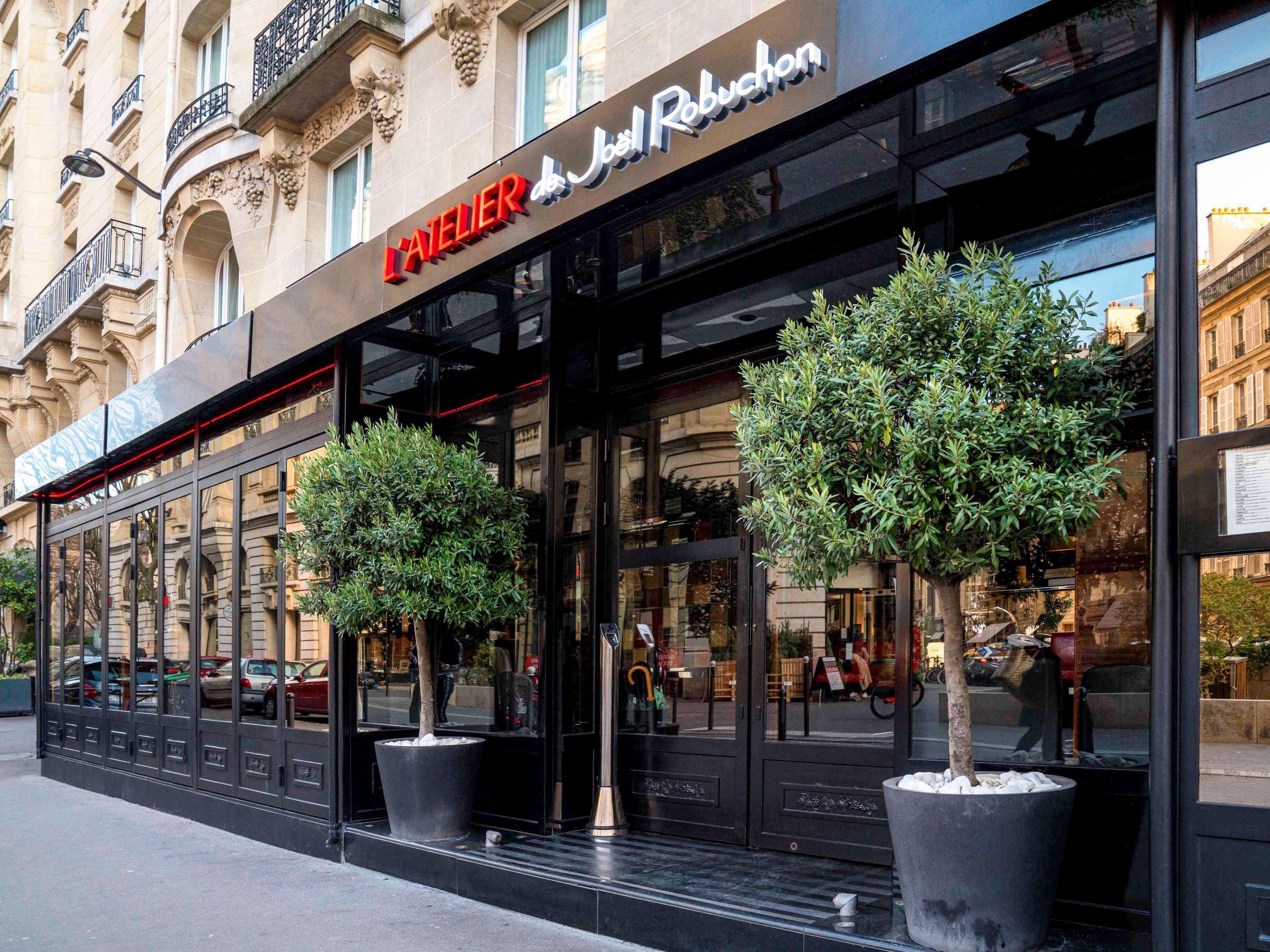 Hotel Pont Royal Paris Luaran gambar Paul restaurant in Paris