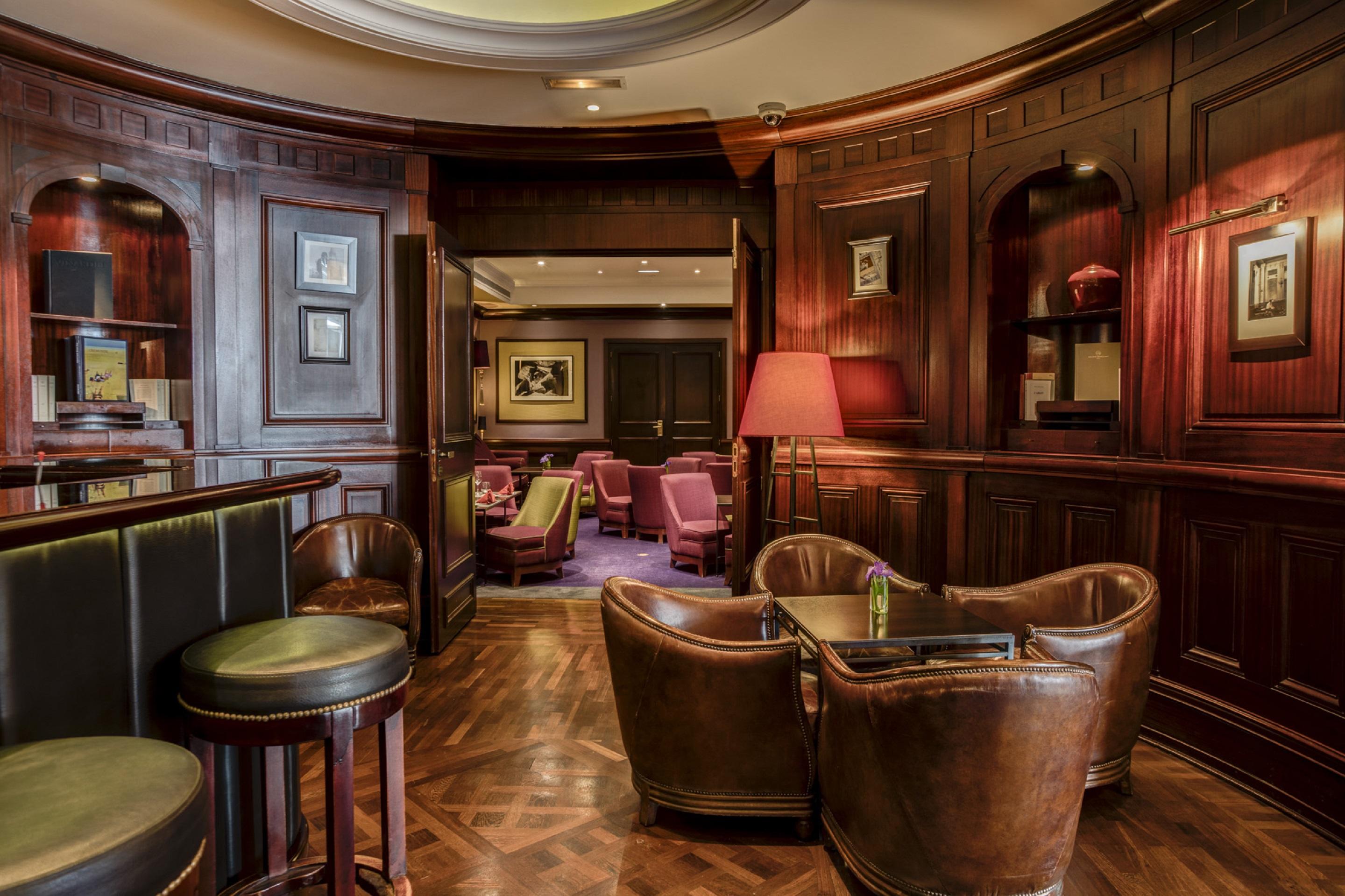 Hotel Pont Royal Paris Luaran gambar The Library